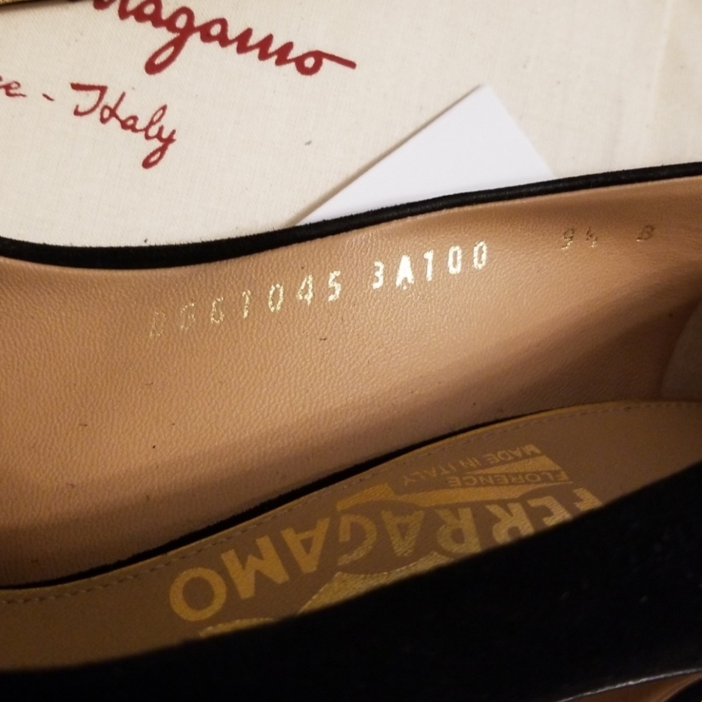 Salvatore Ferragamo More ACM size 9 1/2 - Picture 3 of 3